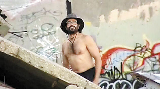 ������(gu��)�¿��_˹�ݰ��������и��������ο���ǰ�ڸ��m����ɽ�������@ɢ���r(sh��)�l(f��)�F(xi��n)һ��(g��)��ֵ�ɽ������(d��ng)����������һ̽�����r(sh��)�����澹Ȼ�Z��һ���������w����������ӵ����������ñ��������ӸZ��