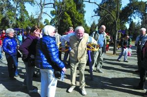 ��Ȥ������Ľ������������쉯���@������ο�Ҳһԇ������